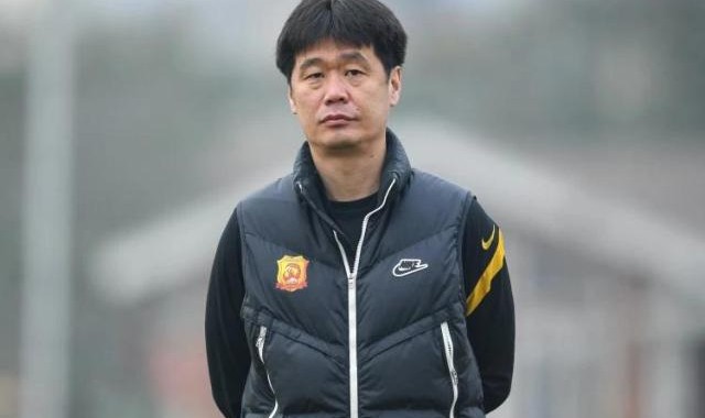 乐鱼在线开户平台-逃不过的"三闷棍" 李霄鹏复仇康熙不成添新恨